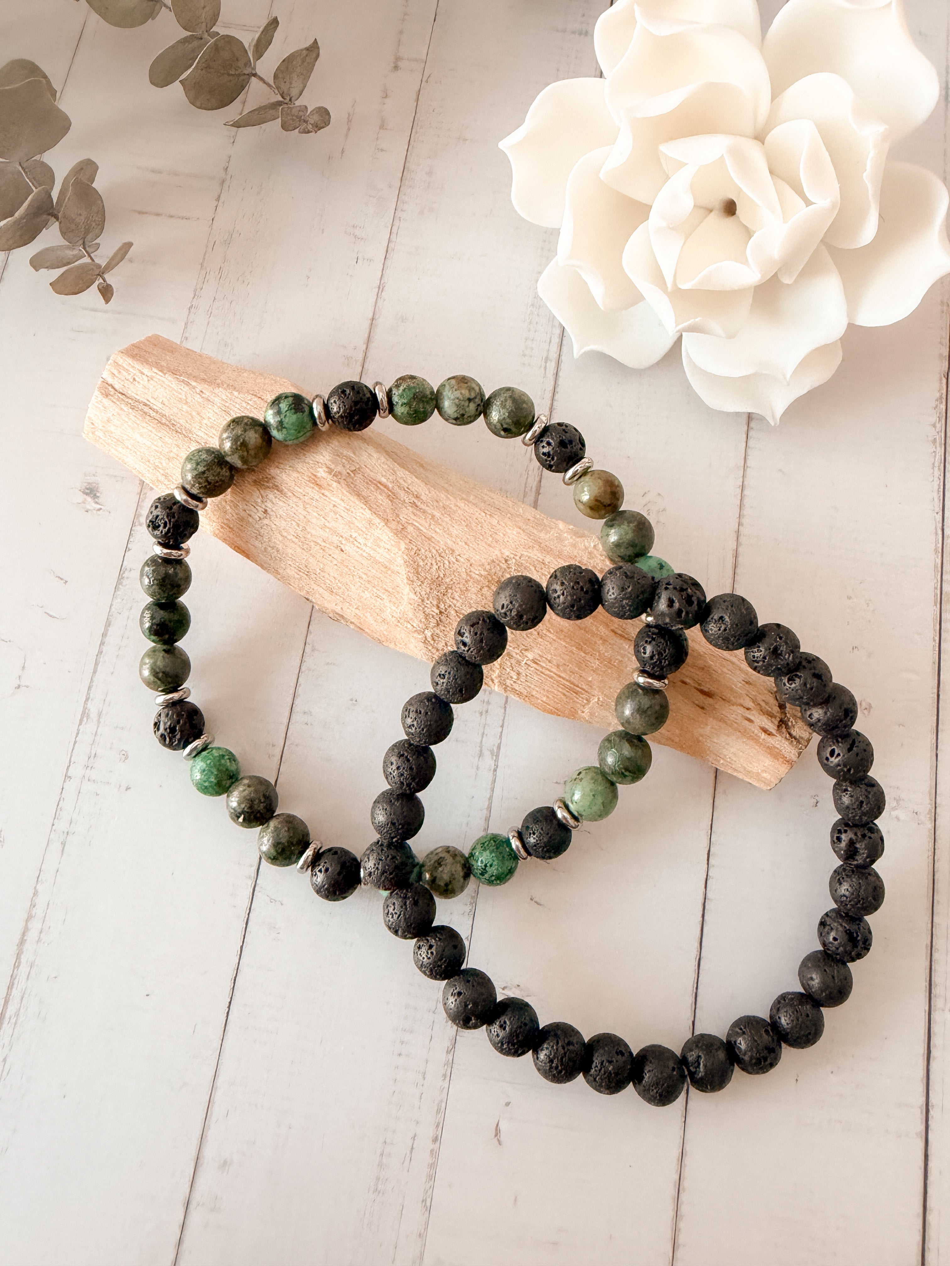 Neuanfang - Armband aus Afrikanischem Türkis & Lavastein