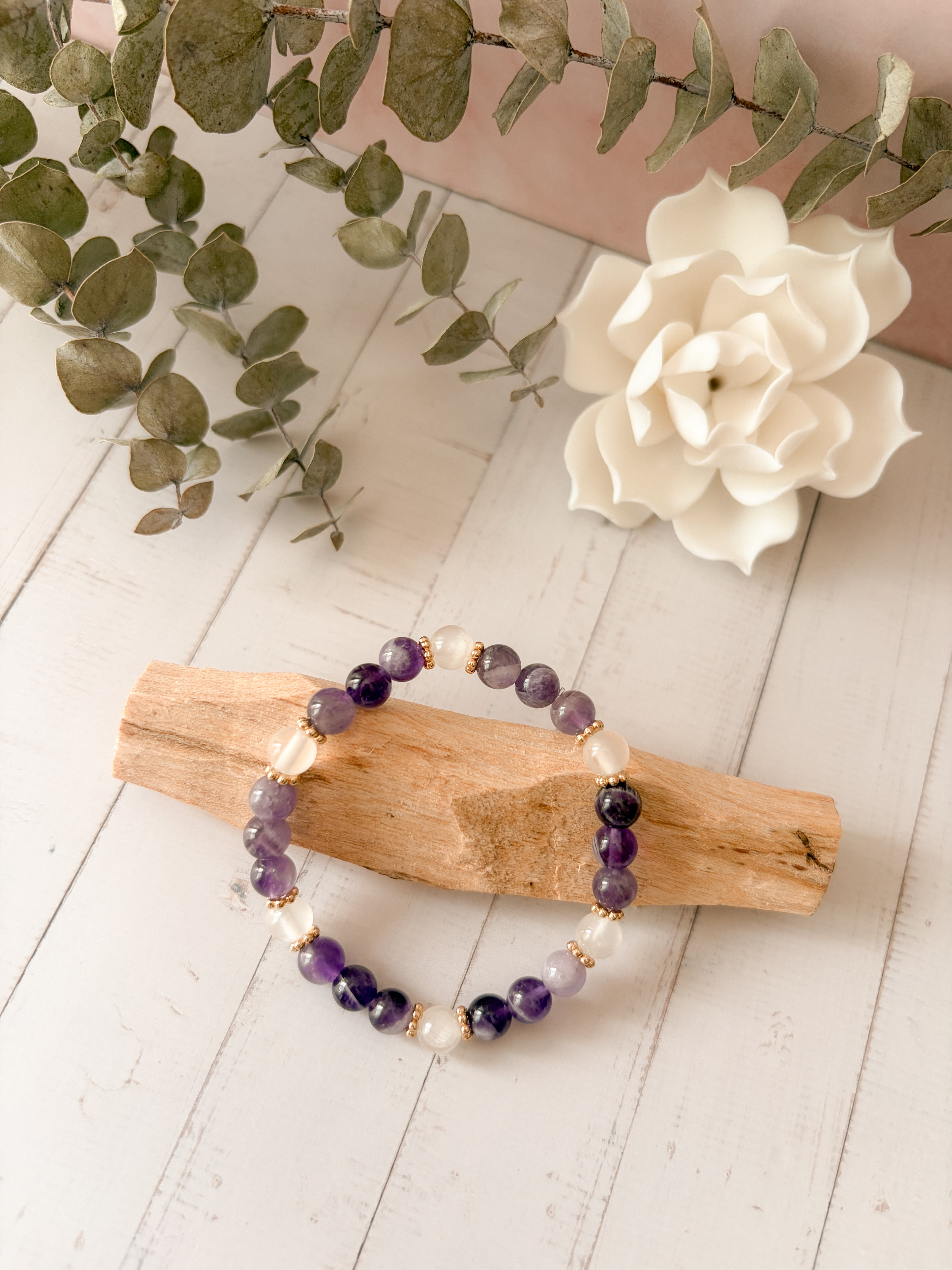 Innere Ruhe – Amethyst & Selenit Armband